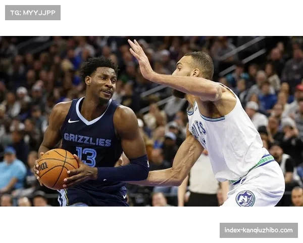 爱德华兹32分11篮板 森林狼核心空砍难阻球队连败